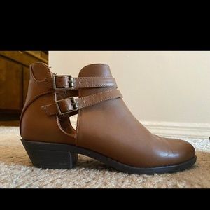 Forever 21 booties